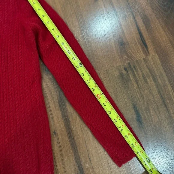 Geneva women's 100% cashmere v-neck sweater dark red Sz Medium - Picture 4 of 5